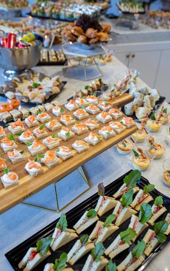 Waves Aqua Resort Кенитра Экстерьер фото Canapés